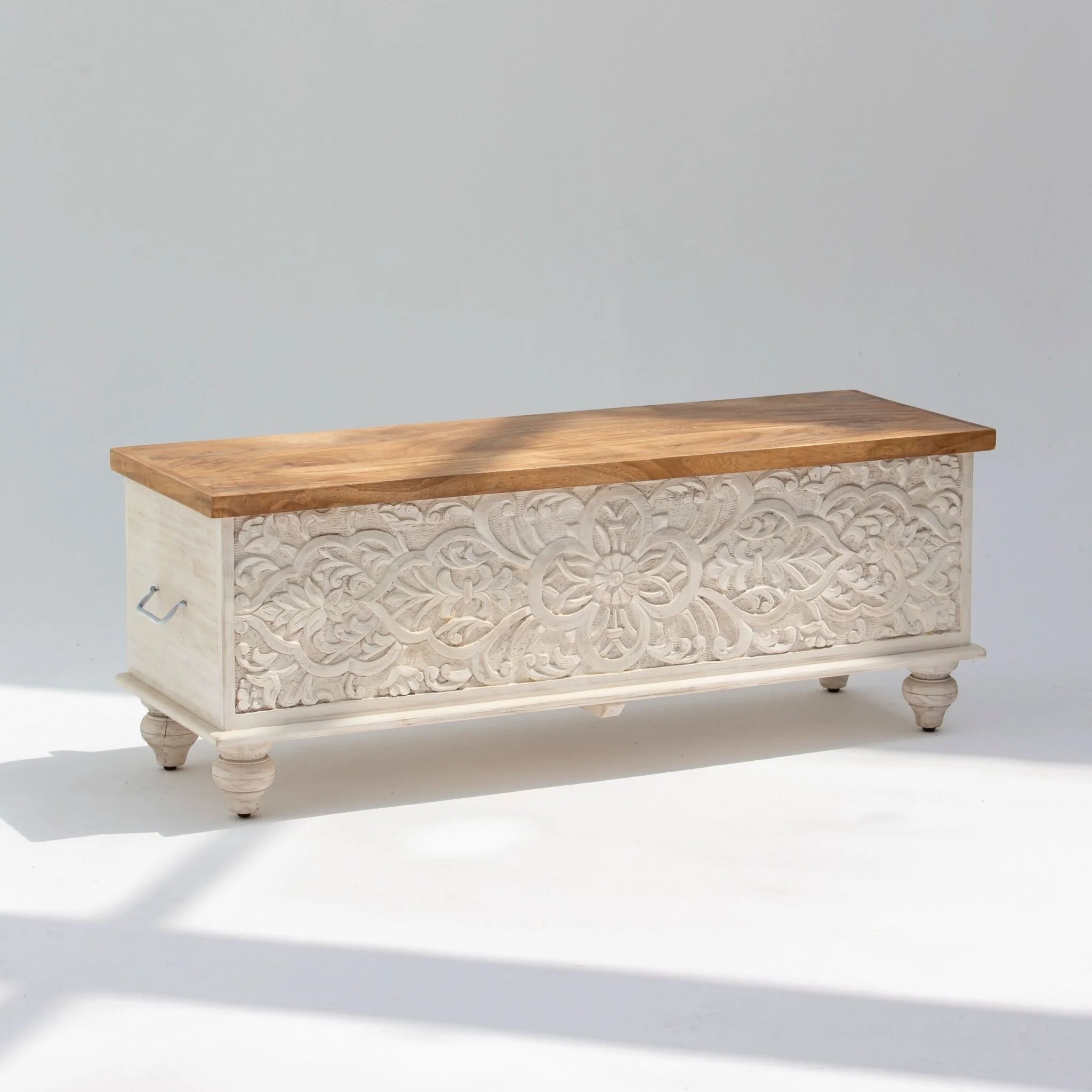 DABORA CARVING WOODEN FOUR DOOR SIDEBOARD - Image 2